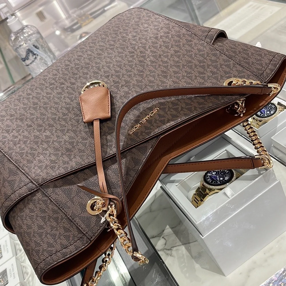 Michael Kors Jet Set Travel Large Chained Tote Shoulder Bag MK Brown 
NWT - Picture 16 of 16